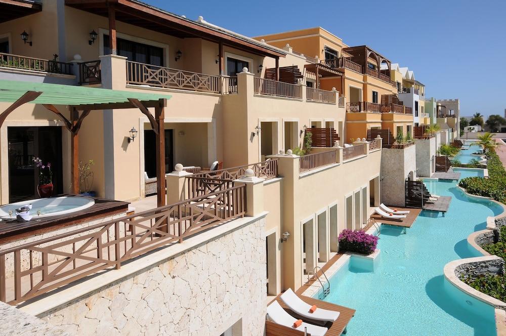 Ancora Cap Cana & Marina Suites Resort Пунта-Кана Екстер'єр фото